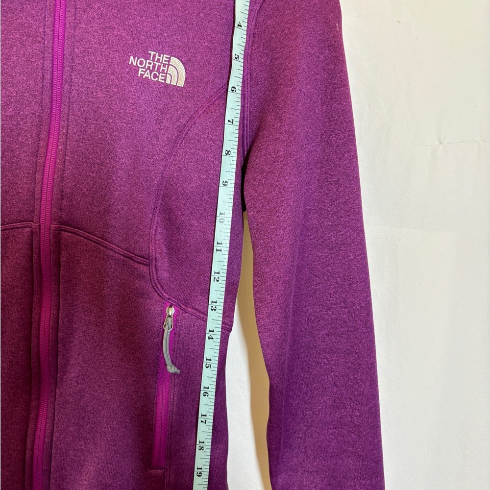 The North Face Women's Magenta Ski Jacket - Picture 5 of 7